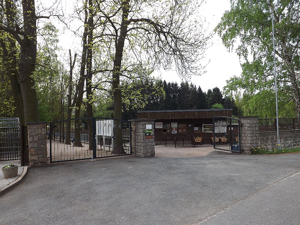 Eingang (Tierpark Hirschfeld)