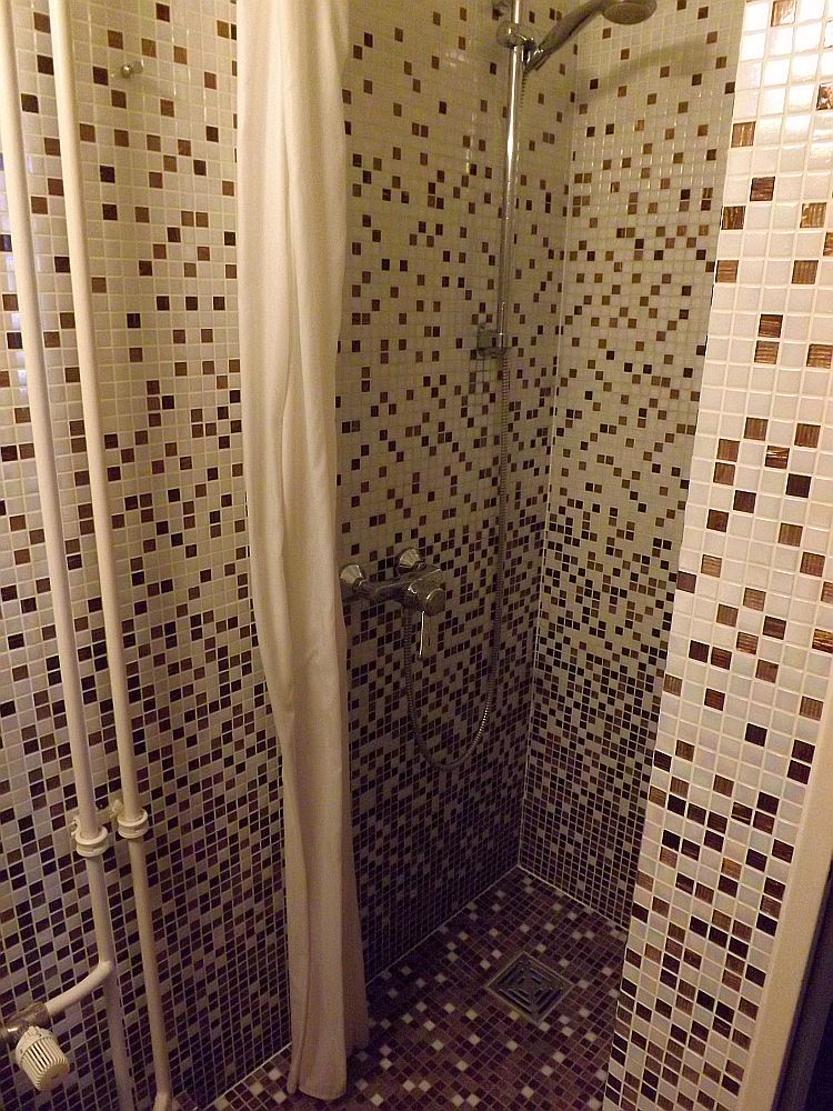 Dusche im Hotel