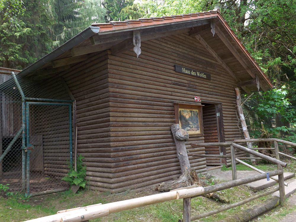 Haus des Wolfes (Bayerwald-Tierpark Lohberg)